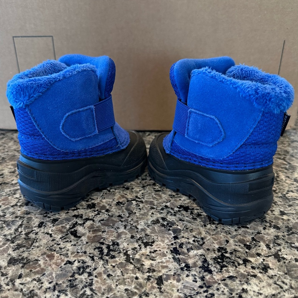 ✨LIKE NEW✨The North Face Toddler Alpenglow lI Boots Size 4 - Picture 7 of 14